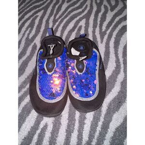NWT body glove water shoes size youth 2